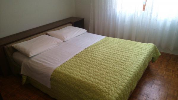 Apartmani Petra Pakostane Bagian luar foto