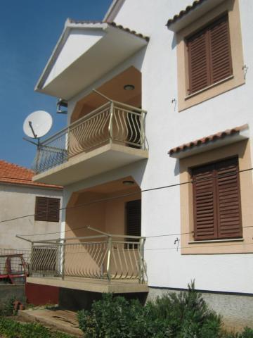 Apartmani Petra Pakostane Bagian luar foto